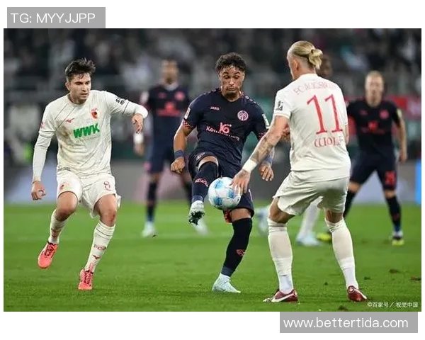 奥格斯堡客负多特蒙德无缘客场斩获胜利 奥格斯堡客负多特蒙德无缘客场斩获胜利