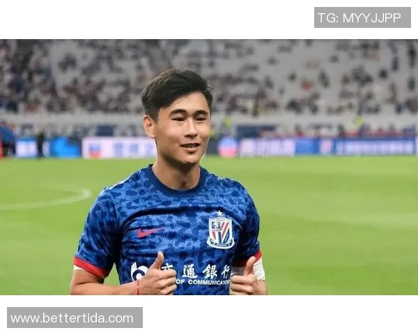 中超赛场上山东泰山戴伟浚的精彩表现引发球迷热议与期待