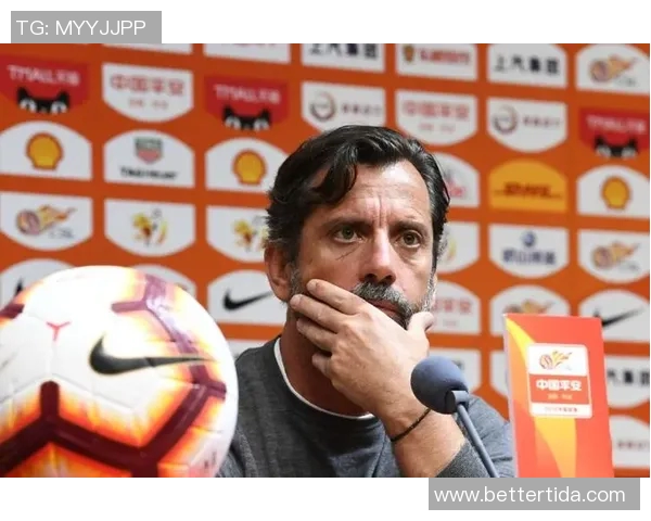 杨立瑜精彩任意球攻门助力球队逆转胜利展现超强个人能力